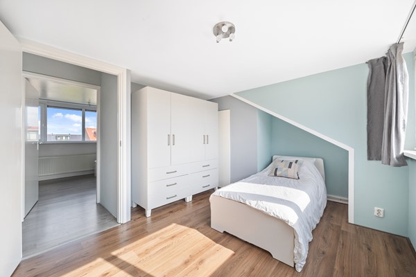 Medium property photo - Tom Navislaan 12, 2493 BN Den Haag